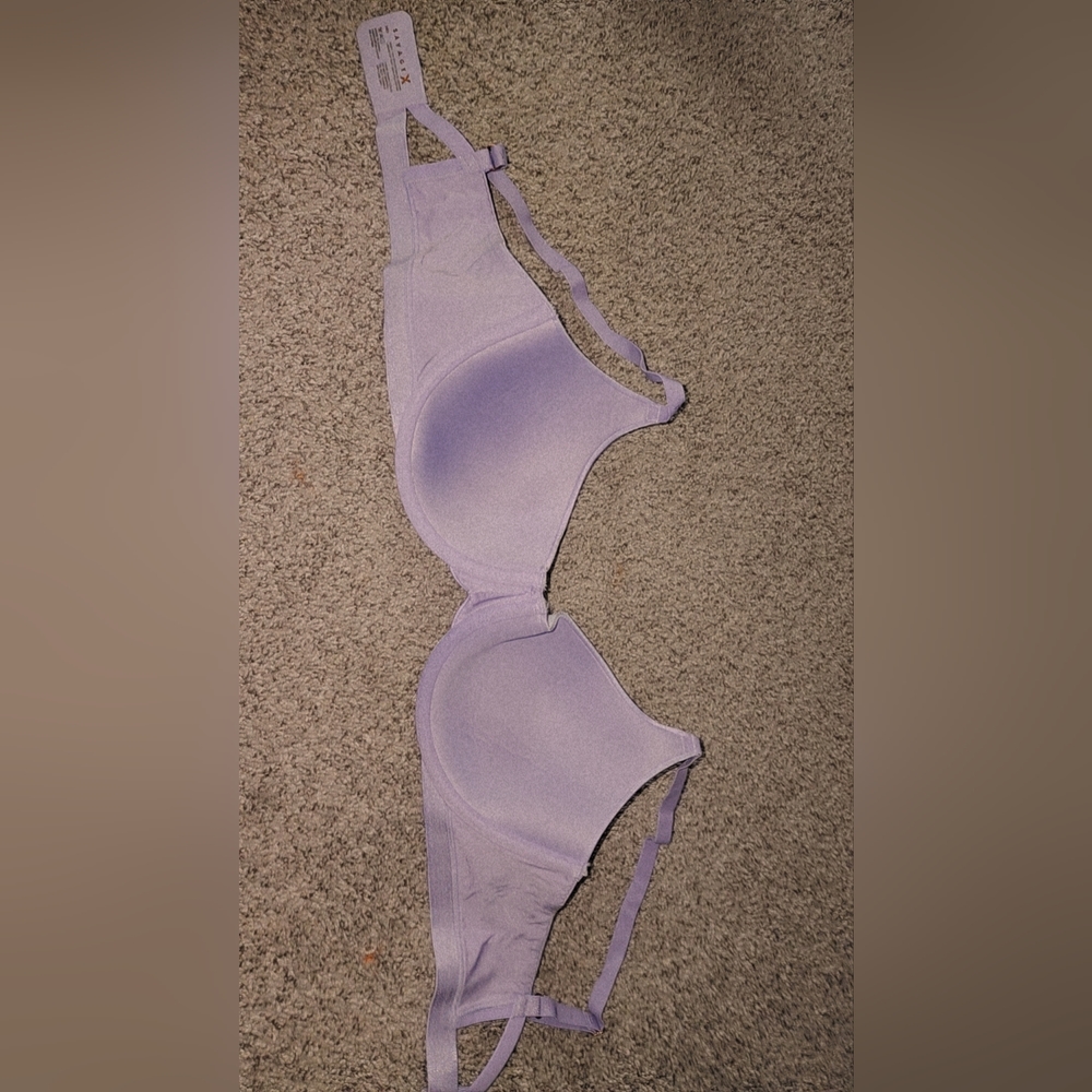 Fenty bras - Picture 3 of 5